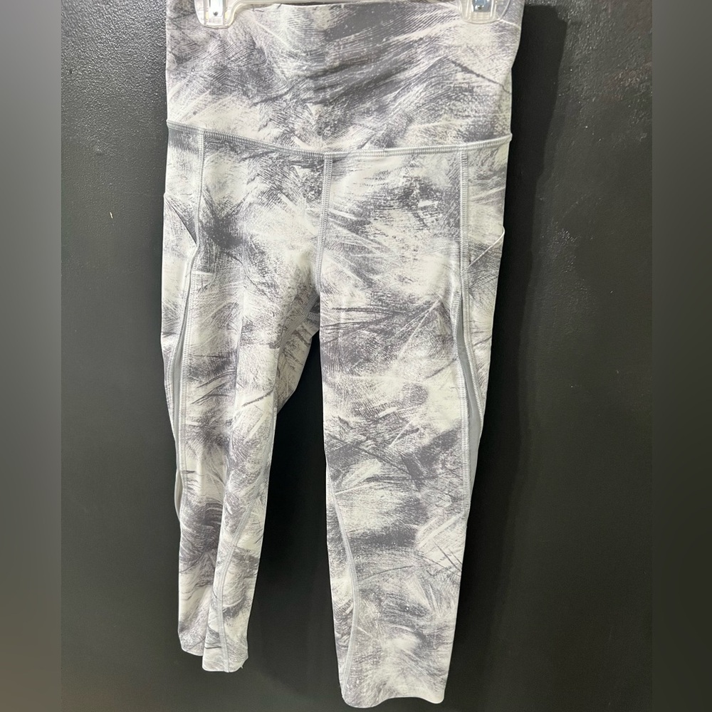 Lululemon cropped legging
